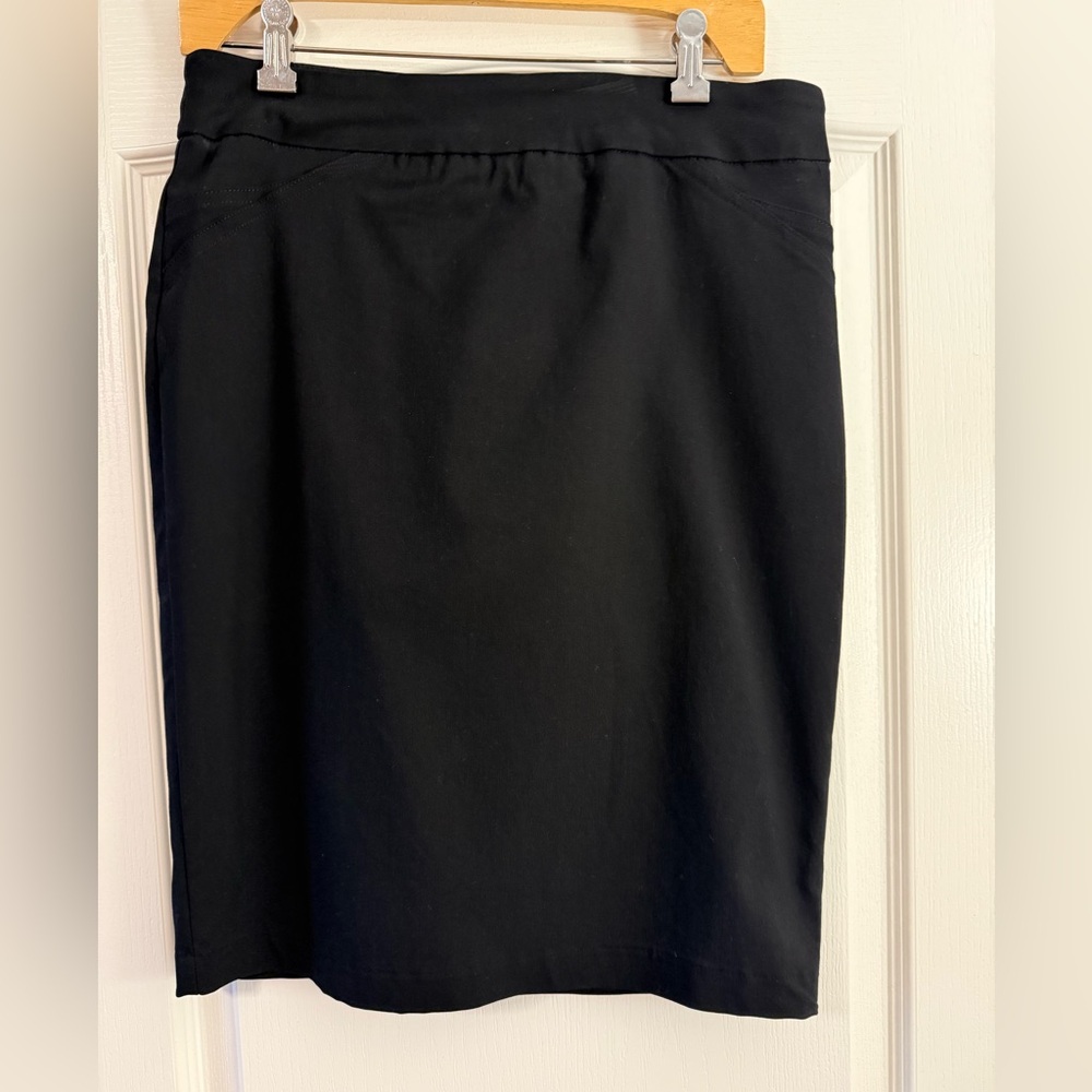 Jones New York Black Skirt